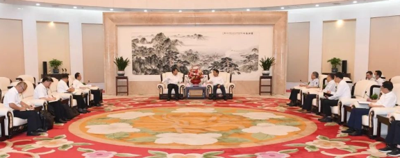 省市縣三級(jí)領(lǐng)導(dǎo)見證，玲瓏第7基地簽約！