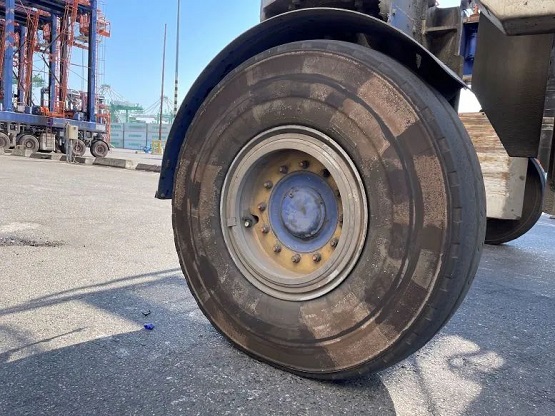 橫濱新港口輪胎瞄準跨座運輸車 橫濱新港口輪胎瞄準跨座運輸車
