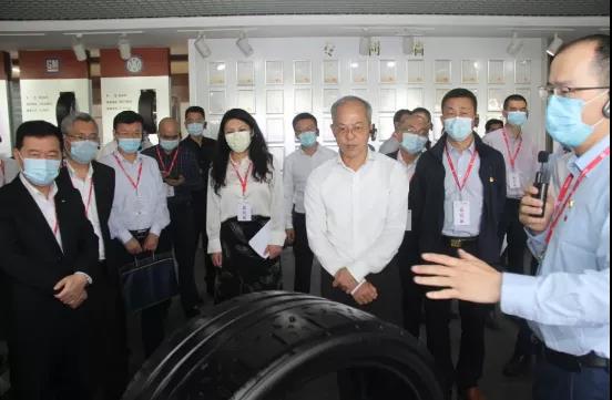 廣東省廣州市屬國企虧損企業(yè)全面治理現(xiàn)場(chǎng)會(huì)議