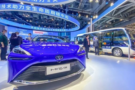 豐田氫能源汽車mirai。
