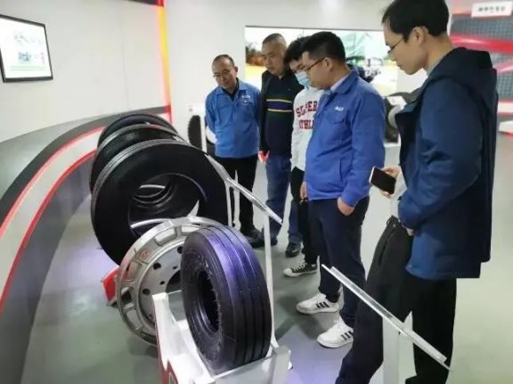 兩家企業(yè)均期待在后續(xù)合作中，攜手共進(jìn)，共同發(fā)展。