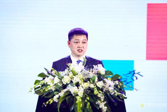 周秩軍做《國內銷售工作報告》