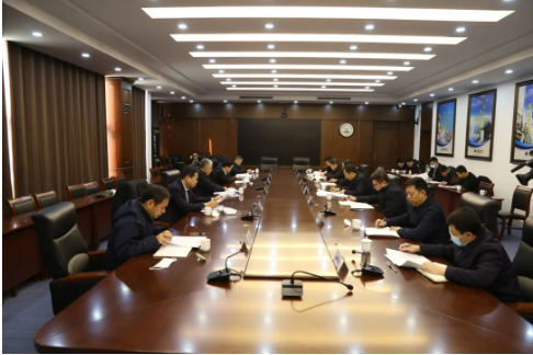 廣饒縣縣委書記陳偉頌，縣委副書記、縣長王學春等人，陪同參加活動。