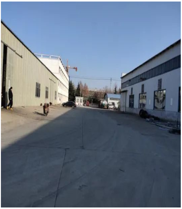 2月4日，山東新輪輪胎有限公司、肥城市新陶橡膠有限公司名下土地、房產(chǎn)及地上附屬物公開拍賣
