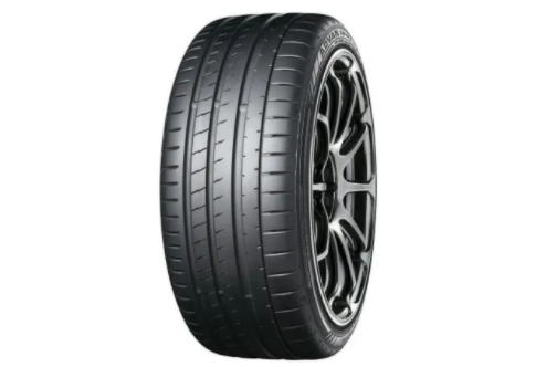 橫濱新款A(yù)DVAN Sport V107配備越野車 橫濱新款A(yù)DVAN Sport V107配備越野車