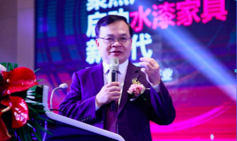 巴德士集團(tuán)董事長方學(xué)平 巴德士集團(tuán)董事長方學(xué)平