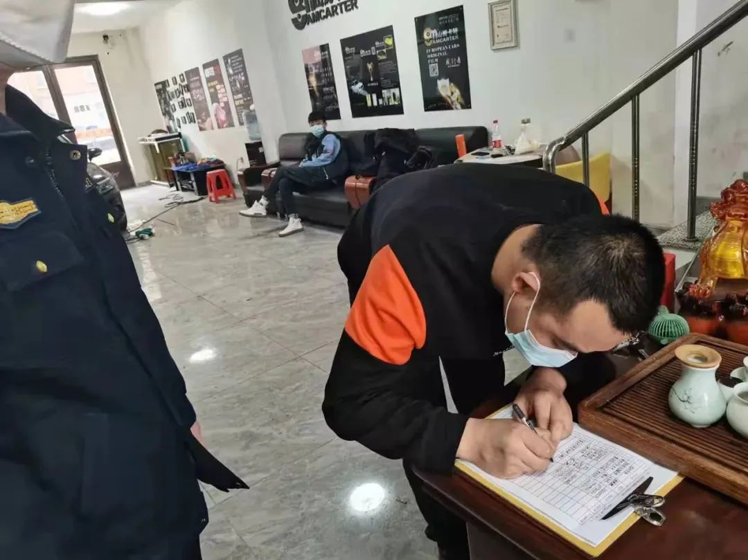 受疫情影響的輪胎店、汽配店遠不止上述報道的這幾家