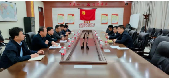 強(qiáng)化服務(wù)保障，解決輪胎企業(yè)當(dāng)前遇到的一些難點(diǎn)問題。