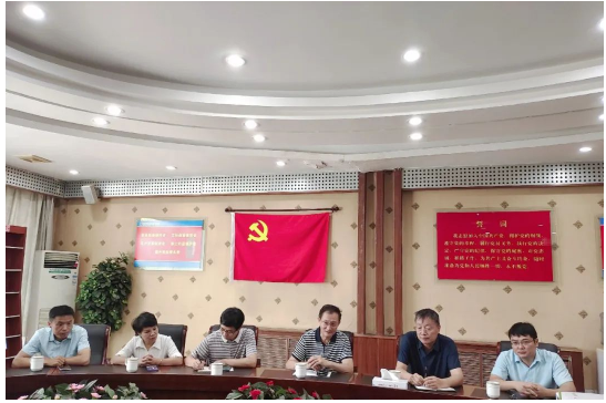 節(jié)能降耗、降本增效、綠色發(fā)展現(xiàn)已成為行業(yè)的發(fā)展趨勢，隨著市場競爭的日益激烈，公司也亟需加大科研力度，走出創(chuàng)新發(fā)展的新路子。