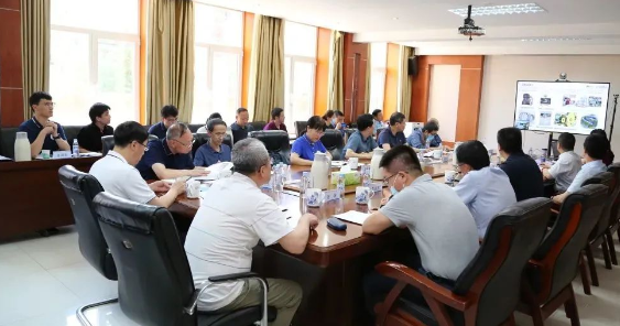 北京化工大學(xué)張立群院士團(tuán)隊(duì)與北橡院技術(shù)交流 北京化工大學(xué)張立群院士團(tuán)隊(duì)與北橡院技術(shù)交流