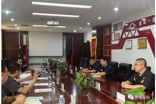 杜勝奎一行到唐山黑貓調(diào)研指導