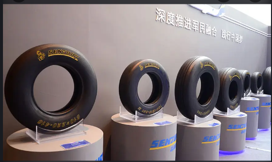 　森麒麟是國(guó)內(nèi)唯一一家同時(shí)具備民用航空輪胎產(chǎn)品設(shè)計(jì)、研發(fā)、制造及銷售能力的企業(yè)