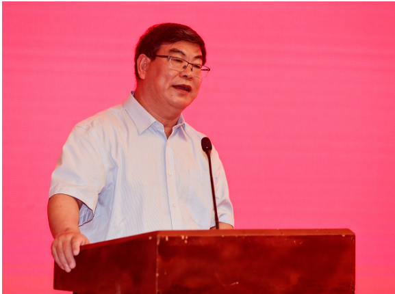 張洪民當選為山東省橡膠行業(yè)協(xié)會新一屆會長。