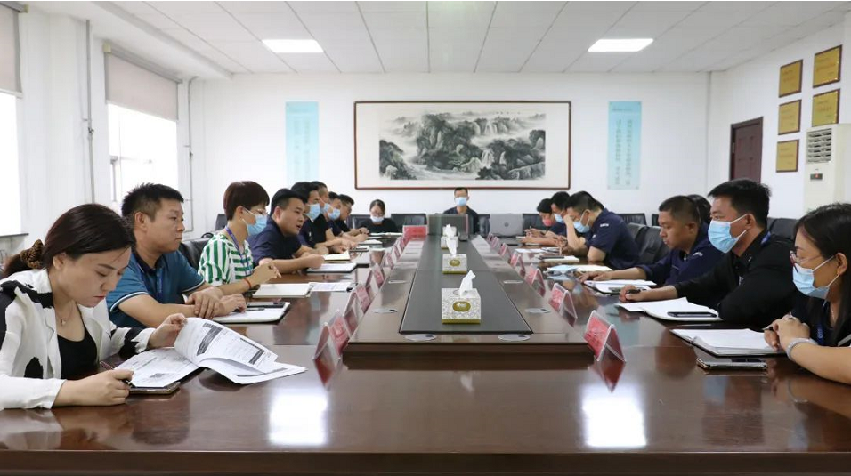 耐斯特炭黑公司將扎實(shí)踐行“創(chuàng)新引領(lǐng)、高效管理、持續(xù)發(fā)展”的戰(zhàn)略定位，樹立長期發(fā)展的“戰(zhàn)略性成本意識”，實(shí)現(xiàn)成本要素管控全覆蓋、無死角，并將成本管理的制度層次上升為公司的成本文化層次，提高全員成本文化意識，打造公司成本文化的核心競爭力，全面推動企業(yè)經(jīng)濟(jì)效益和經(jīng)營管理工作提檔升級。