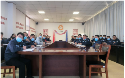 　通過此次培訓，不僅增加了集團及各子公司對于安全風險隱患的排查與治理方法，同時也提高了員工安全生產(chǎn)防范意識，防范安全事故、事件的發(fā)生，為節(jié)后復工復產(chǎn)打了一針“強心劑”。