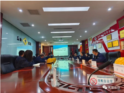 唐山黑貓開展雙重預(yù)防機(jī)制建設(shè)專項(xiàng)培訓(xùn) 唐山黑貓開展雙重預(yù)防機(jī)制建設(shè)專項(xiàng)培訓(xùn)
