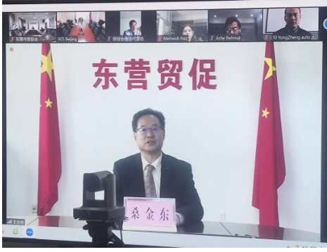　東營市貿(mào)促會副會長桑金東表示，隨著“一帶一路”倡議的實施，中國和非洲地區(qū)國家經(jīng)貿(mào)合作發(fā)展迅速，成果顯著，品牌推廣行動將為東營、非洲地區(qū)工商界和企業(yè)搭建起一座友誼的橋梁，進一步密切非洲企業(yè)與東營橡膠輪胎企業(yè)間聯(lián)系，促進合作，互惠互利，共同發(fā)展。