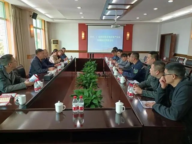 兩地企業(yè)紛紛表示，將以此次活動(dòng)為契機(jī)，持續(xù)深入加強(qiáng)交流合作，共同提升區(qū)域電線電纜質(zhì)量整體水平。重慶市質(zhì)檢院技術(shù)專家也表示，希望通過(guò)技術(shù)支持，進(jìn)一步推動(dòng)兩地電線電纜產(chǎn)業(yè)的高質(zhì)量發(fā)展。