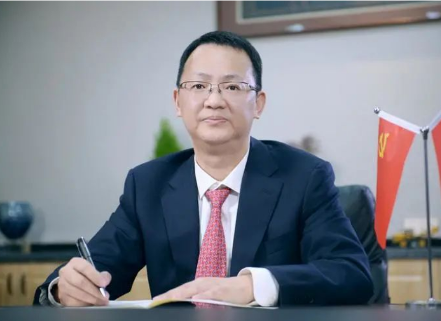 貴州輪胎黨委書記、董事長(zhǎng)黃舸舸表示，貴州輪胎將緊密圍繞輪胎制造產(chǎn)業(yè)的鋼簾線需求，通過產(chǎn)業(yè)創(chuàng)新和優(yōu)勢(shì)互補(bǔ)，逐步填補(bǔ)貴州在輪胎鋼簾線領(lǐng)域的技術(shù)、產(chǎn)品和產(chǎn)業(yè)空白，并最終形成“簾線鋼盤條制造—鋼簾線制品加工—輪胎鋼簾線使用”的完整產(chǎn)業(yè)鏈。