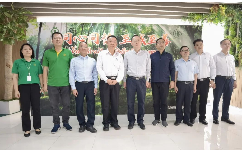 廣東省農(nóng)墾集團(tuán)公司黨委書記、董事長(局長)馮彤率隊赴泰國、老撾、柬埔寨考察廣墾橡膠集團(tuán)海外企業(yè)開展調(diào)查研究。