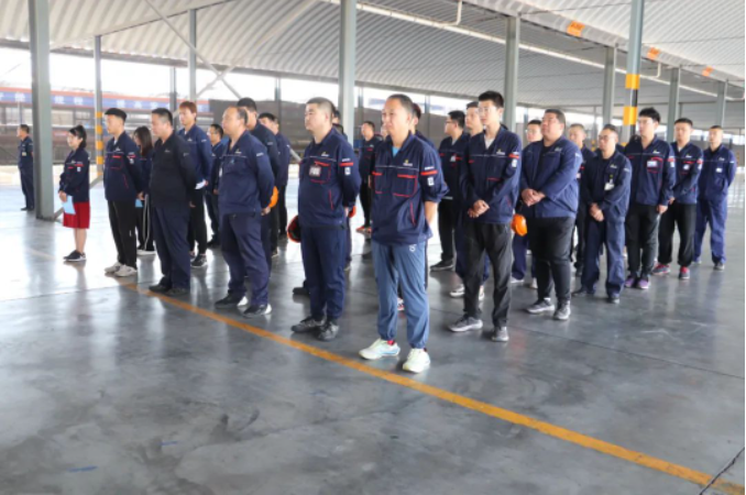 通過這次比賽，耐斯特炭黑公司向全體員工傳遞了一條重要信息，安全是首要任務(wù)，每個(gè)人都應(yīng)該時(shí)刻保持警惕，熟練掌握消防技能。相信在公司的不懈努力和員工的共同努力下，耐斯特炭黑公司將迎來更加安全和繁榮的未來。