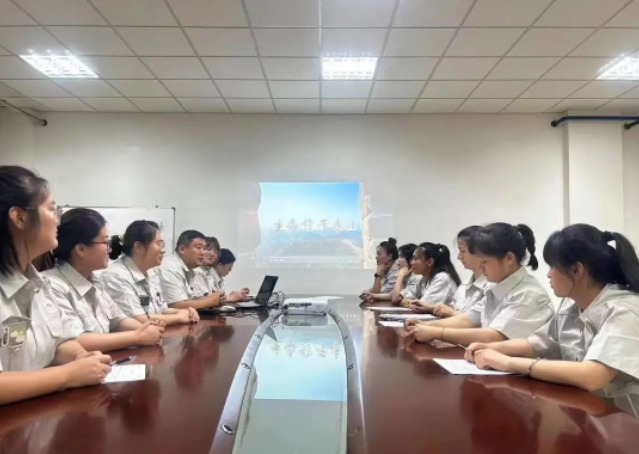 延長橡膠公司實(shí)驗(yàn)室開展“人人講安全，個(gè)個(gè)會(huì)應(yīng)急”專項(xiàng)培訓(xùn)