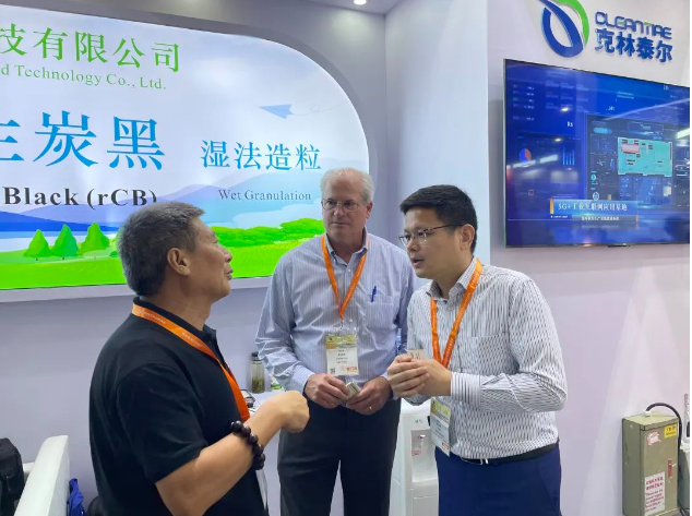 第21屆中國國際橡膠技術展覽會(RubberTech China 2023)在上海盛大舉行，吸引了全球橡膠技術領域的目光?？肆痔柇h(huán)?？萍加邢薰咀鳛橐患覍Ｗ⒂趶U橡膠循環(huán)再利用解決方案的領先企業(yè)，在此次展會上呈現了引人注目的創(chuàng)新成果。