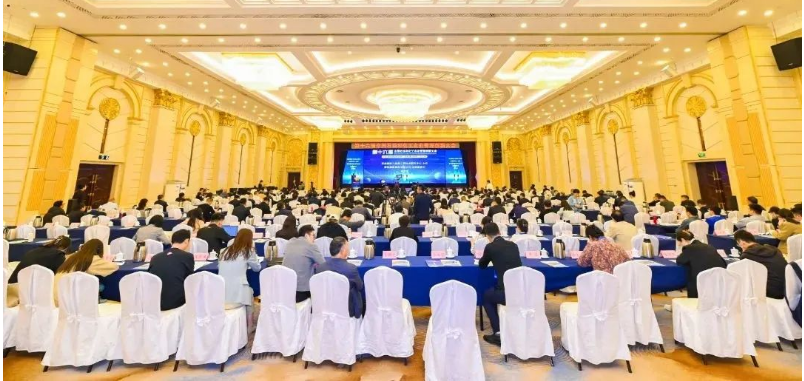 國橡中心袁仲雪出席石化企業(yè)管理創(chuàng)新大會(huì)
